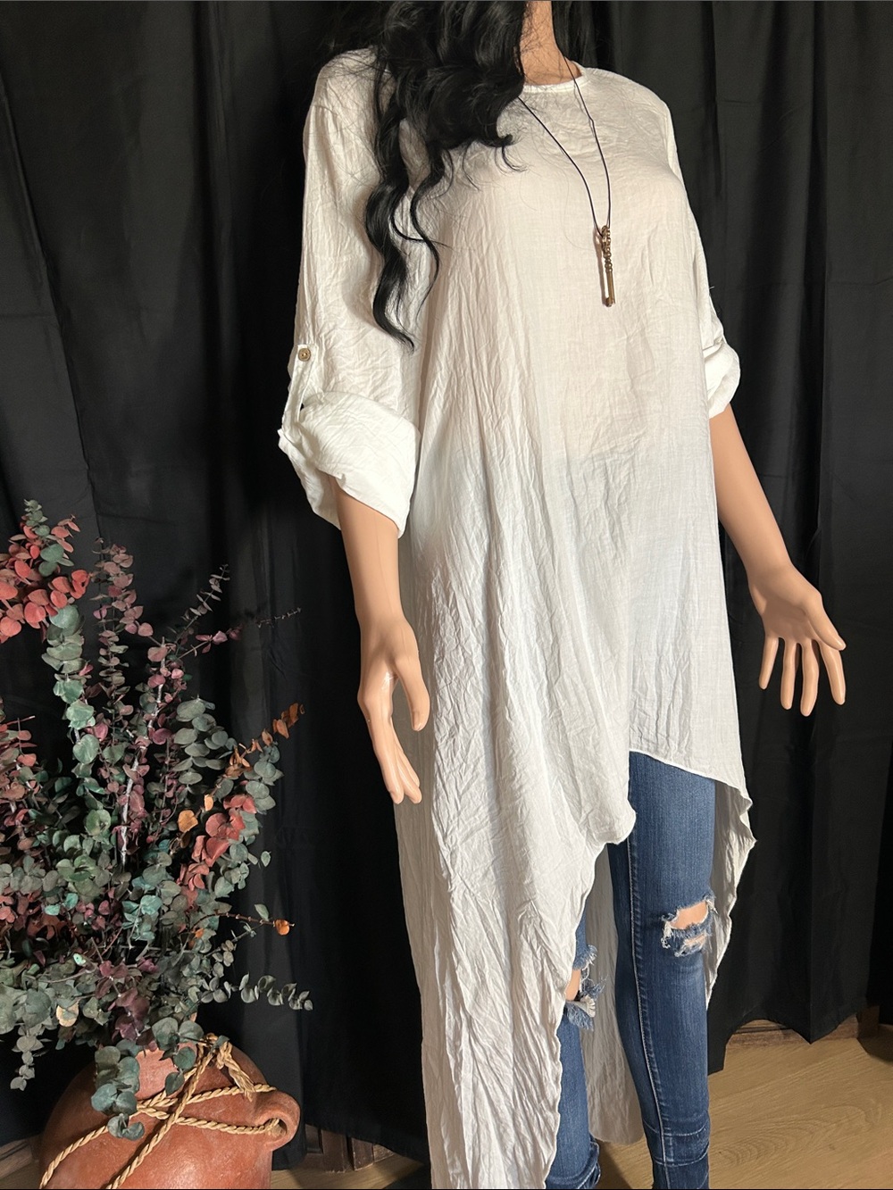 NWB 100% LINEN HI LO TOP